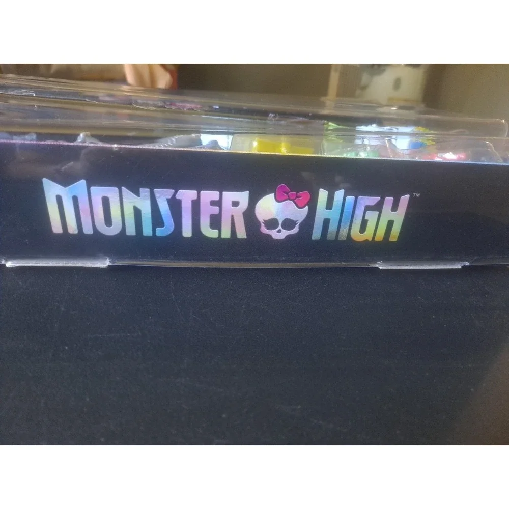 NIP Mattel Monster High Frankie‎ Stein & Watzie Pet 10'' DOLL With Accessories